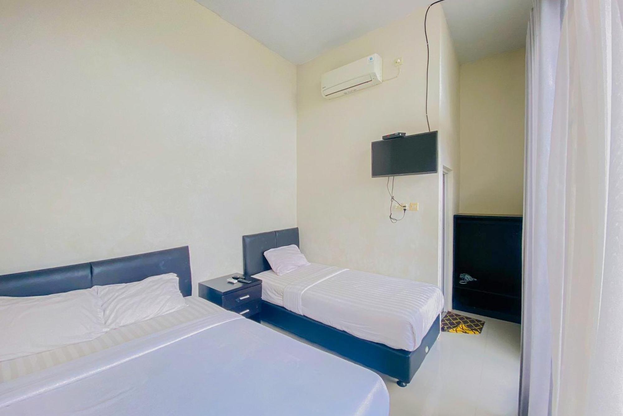 Reddoorz Syariah Near Universitas Muhammadiyah Jembel Εξωτερικό φωτογραφία